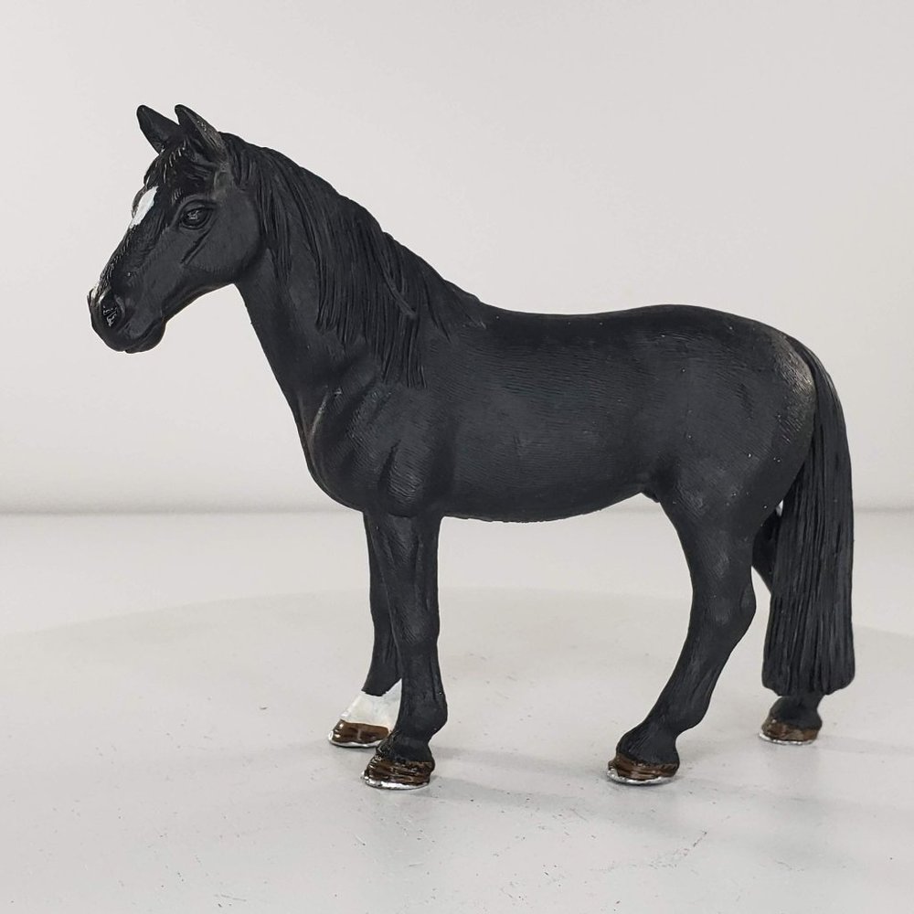 Schleich Tennessee Walker Gelding Black Horse #13832